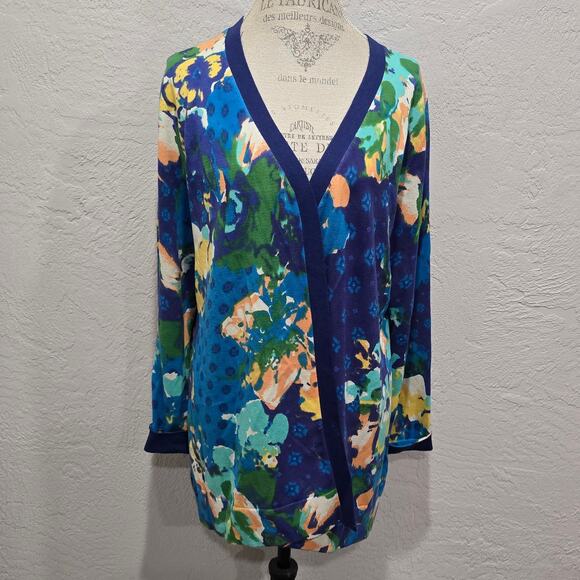 Isaac Mizrahi Live! Blue & Green Abstract Floral Print Wrap Cardigan Sweater - Picture 6 of 6